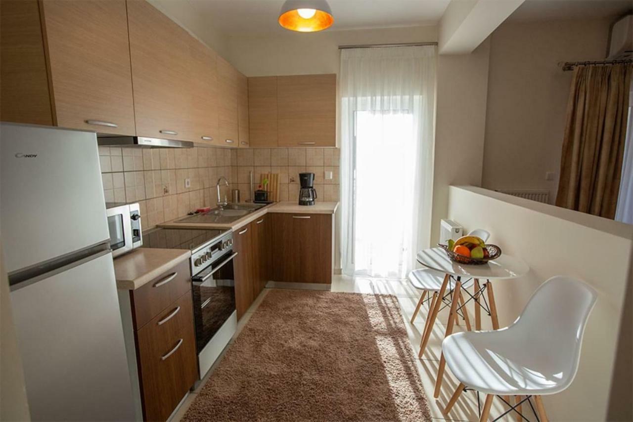 V Luxury Apartment 4 Ioannina Buitenkant foto